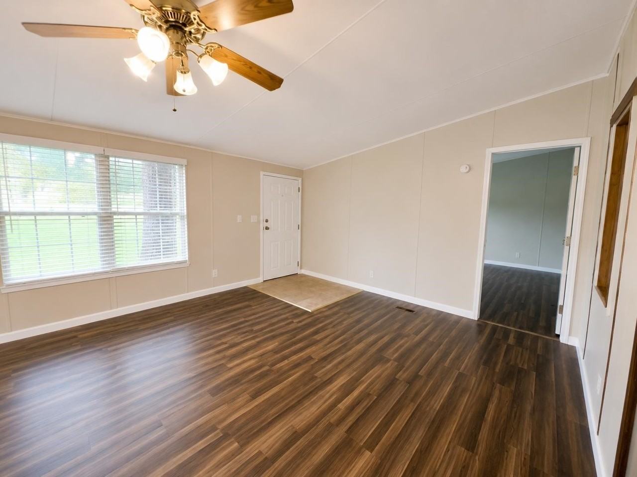 402 County Road 126a - Photo 6 of 18
