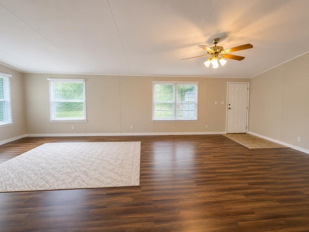 402 County Road 126a - Photo 7 of 18