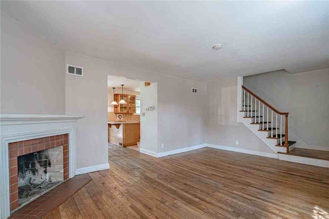 422 N 26th St - Photo 7 of 41