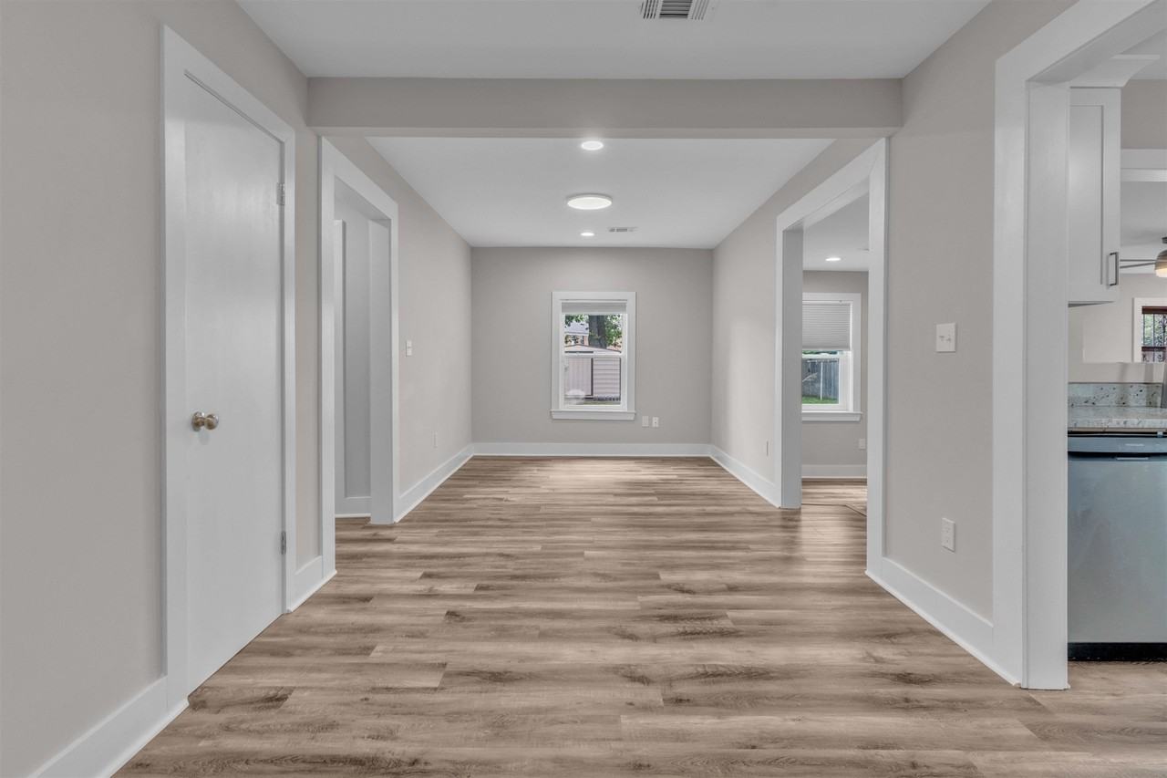 4623 Doris Cir S - Photo 6 of 23