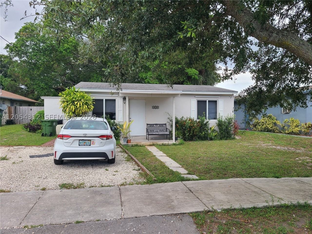 428 Nw 21st Ter