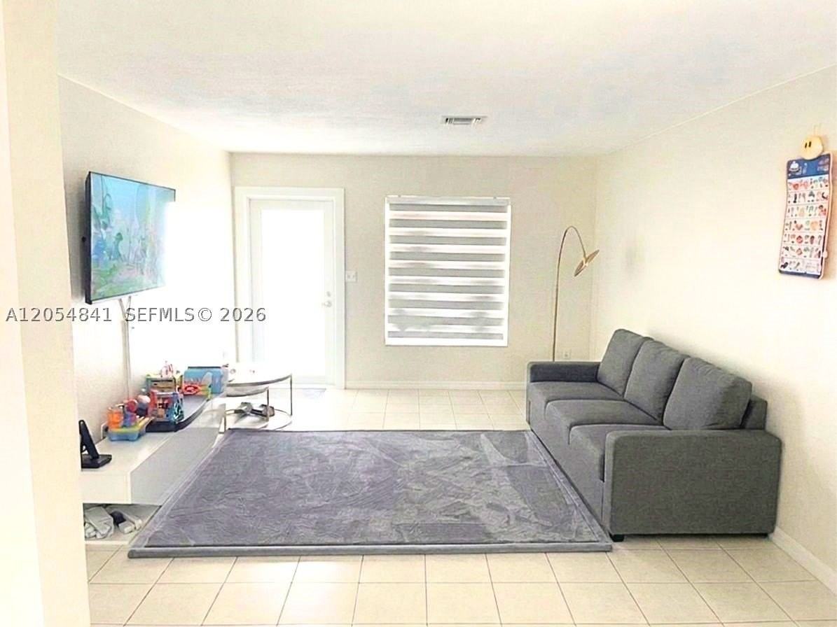 25586 Sw 138th Pl - Photo 3 of 21