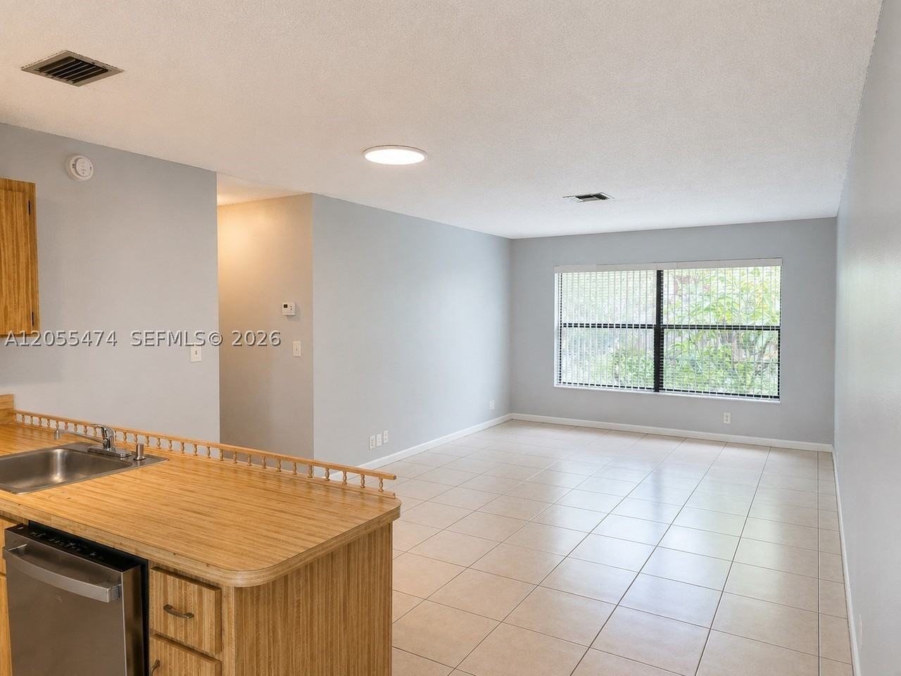 10355 Nw 35th St #10355 - Photo 6 of 18