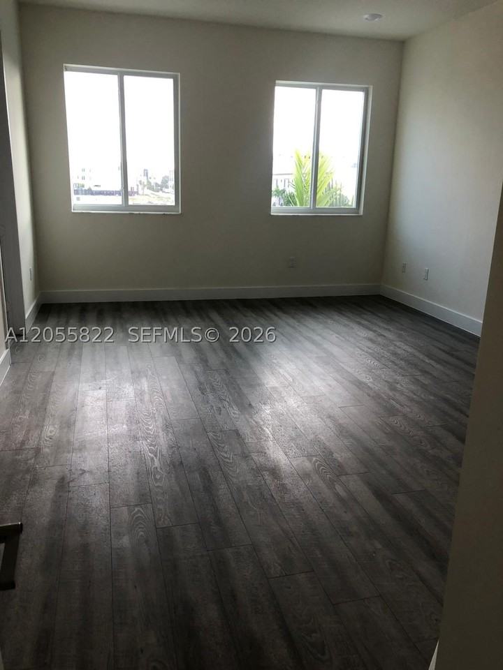 10309 Nw 66th St #10309 - Photo 6 of 16
