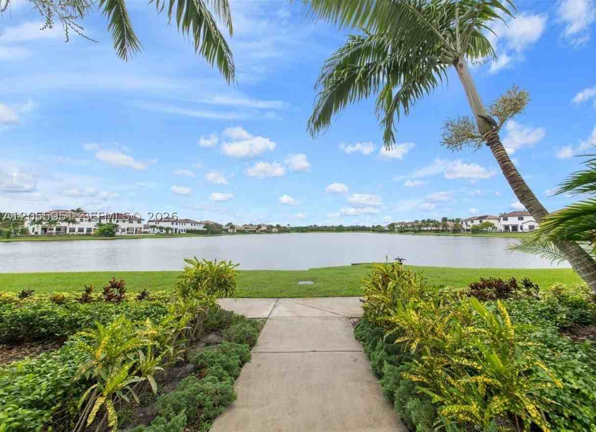 2955 Tortola Way - Photo 3 of 39
