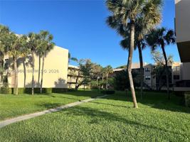 featured image of 10425 Sw 112th Ave #312