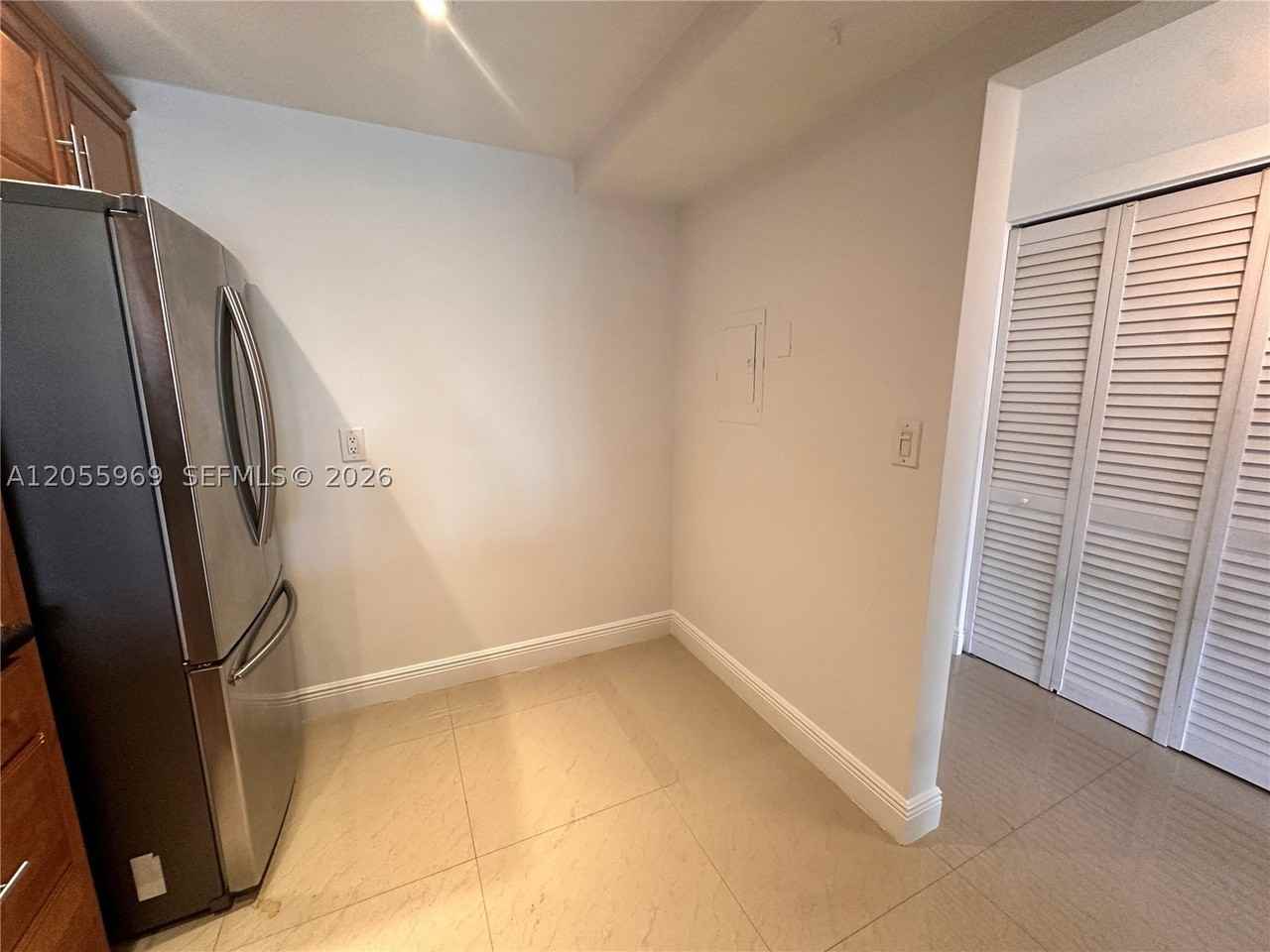 10425 Sw 112th Ave #312 - Photo 5 of 21