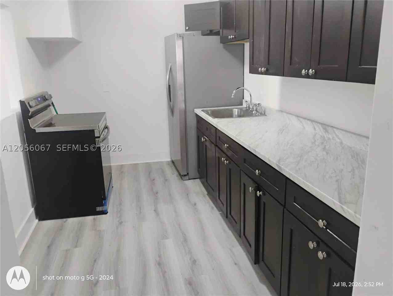 4321 W Hallandale Beach Blvd #1 - Photo 5 of 26