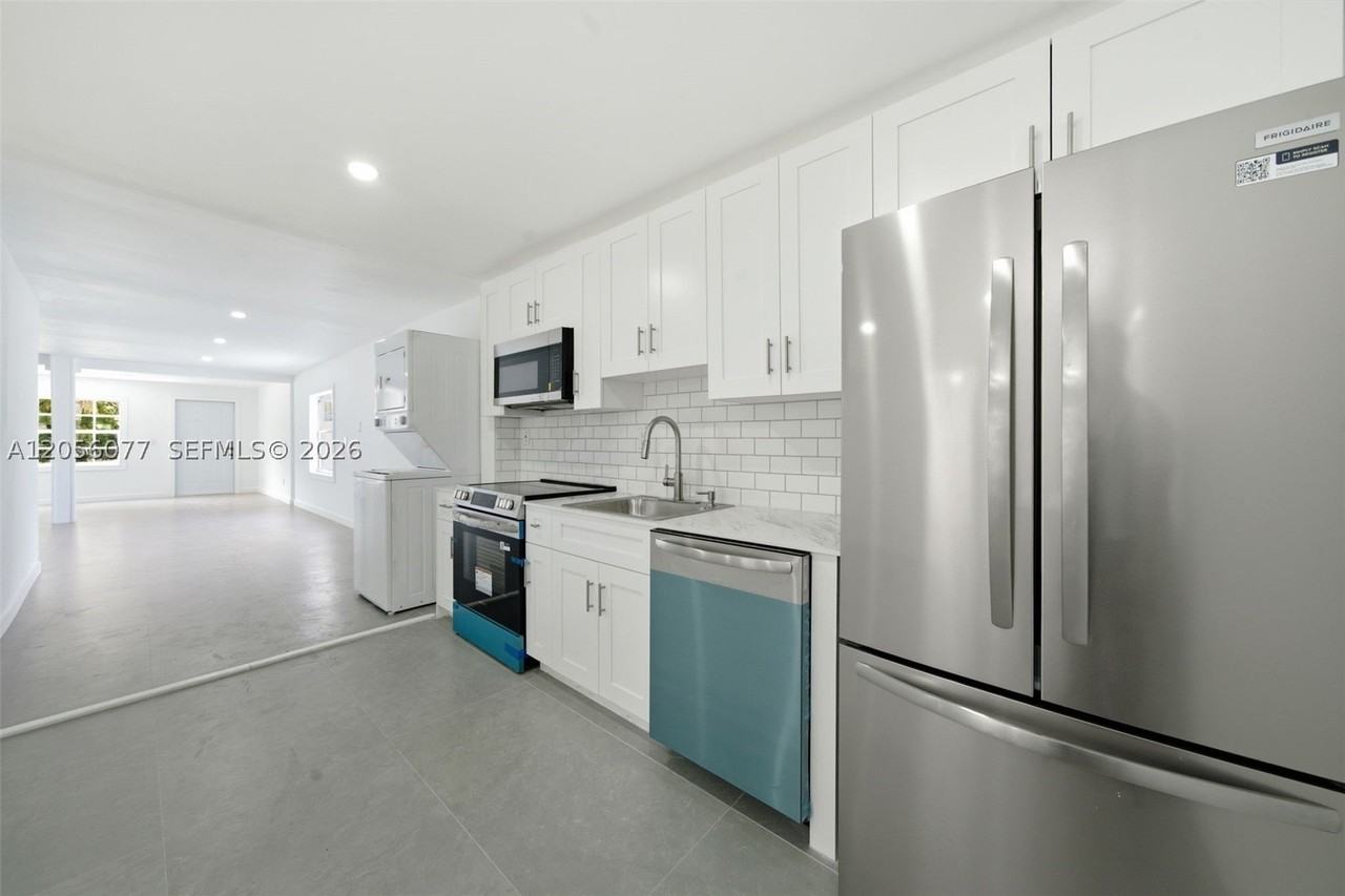 2415 Garfield St #0 - Photo 6 of 19