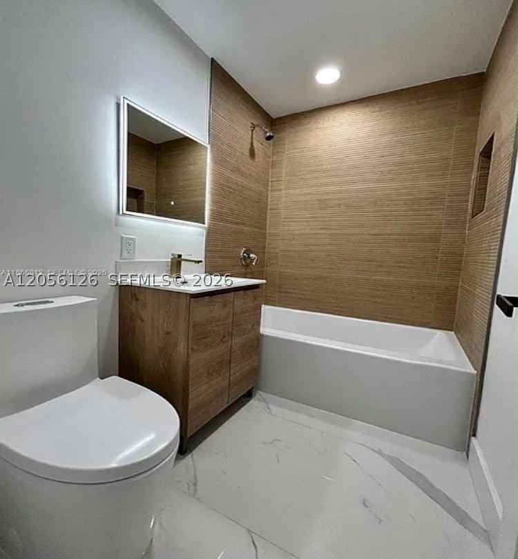 241 Ne 55th St #0 - Photo 6 of 14