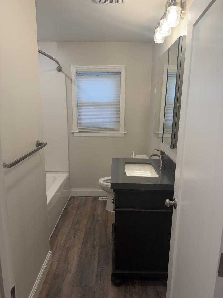 1238 Princeton Ave - Photo 3 of 10