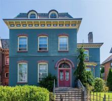 featured image of 266 Grand St #3