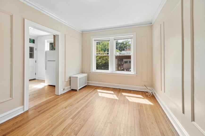 1921 W Estes Ave - Photo 4 of 10