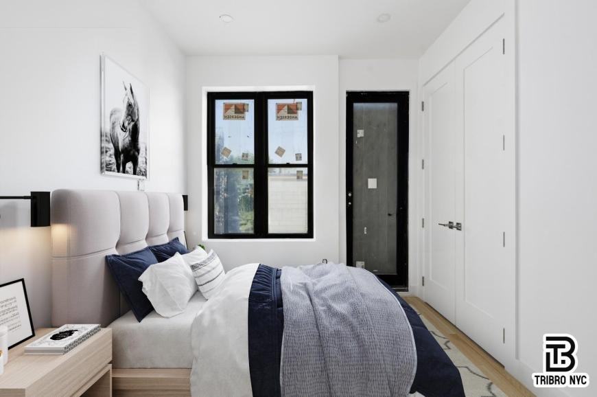 416 Lorimer St - Photo 5 of 7
