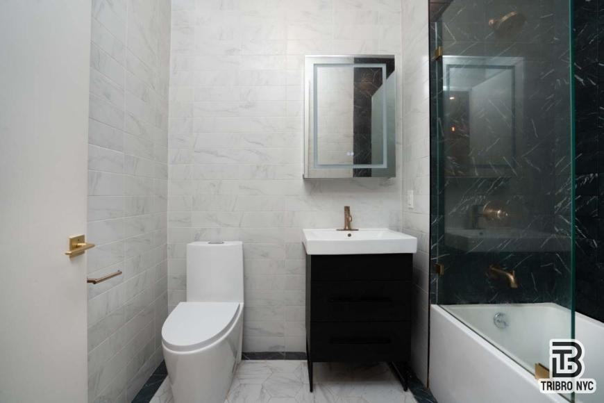133 Brown Pl - Photo 2 of 7