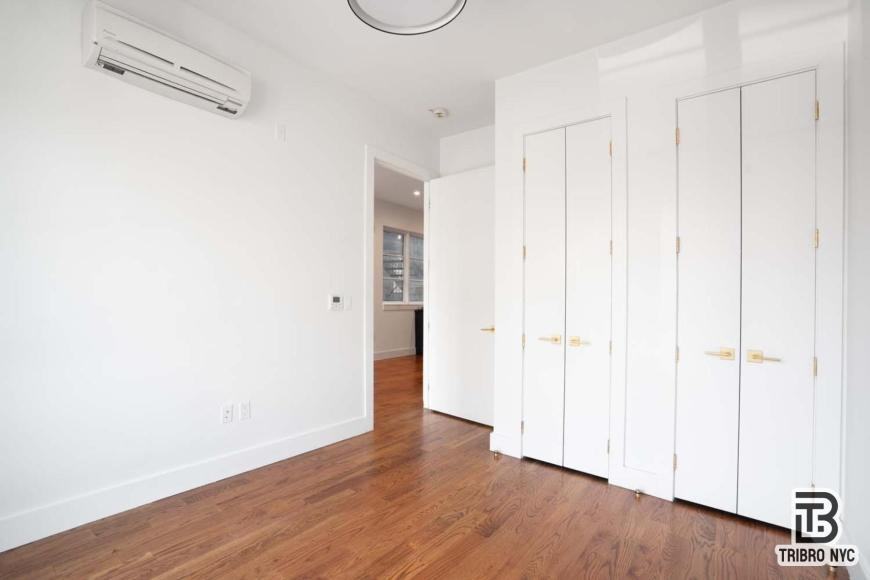133 Brown Pl - Photo 5 of 7