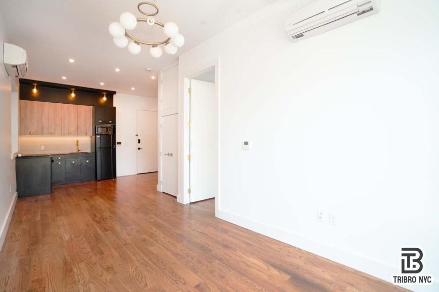 133 Brown Pl - Photo 6 of 7