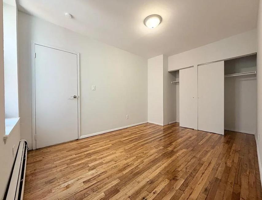 152 Parkside Ave - Photo 5 of 8