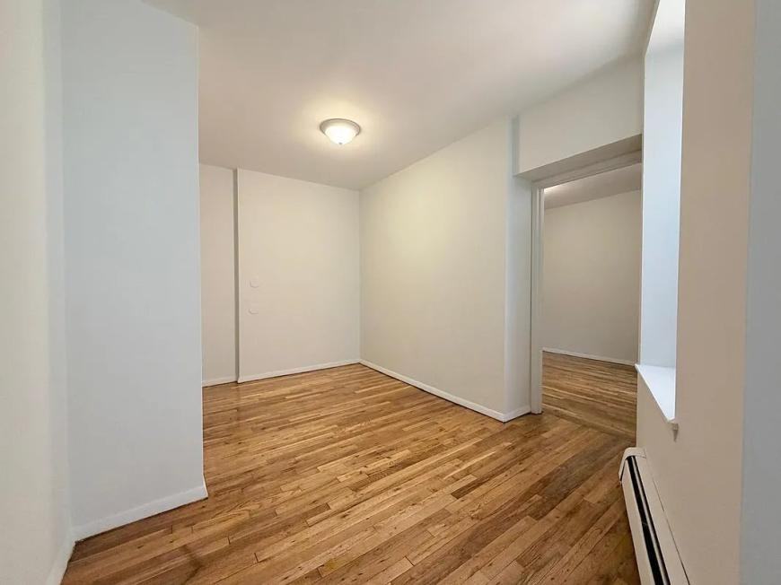 152 Parkside Ave - Photo 6 of 8