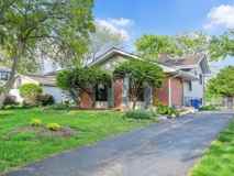 229 S Milton Ave - Photo 1 of 1
