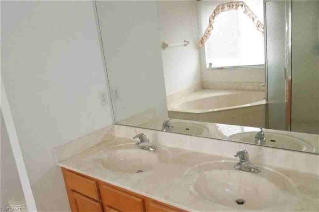 17533 Laurel Grove Ct - Photo 7 of 15