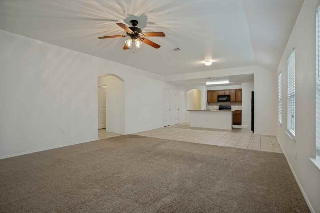 1106 Nickel St - Photo 7 of 19