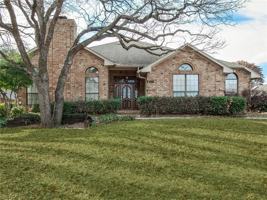 featured image of 2810 Scarborough Ct