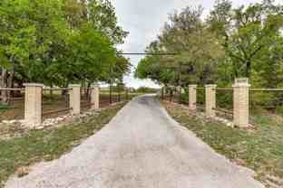 4651 Kelly Rd - Photo 1 of 1