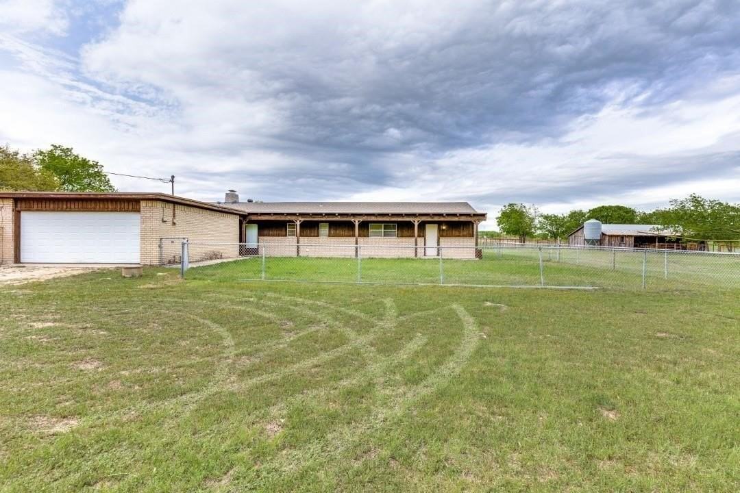 4651 Kelly Rd - Photo 2 of 18