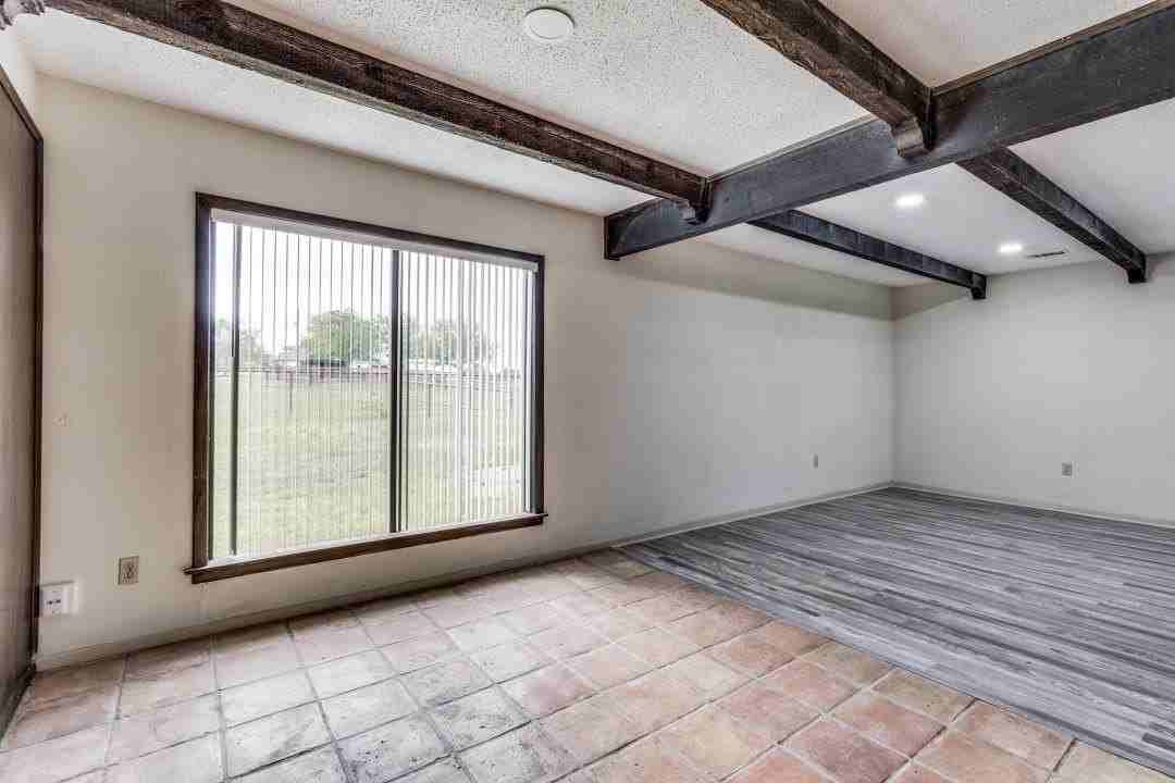 4651 Kelly Rd - Photo 7 of 18