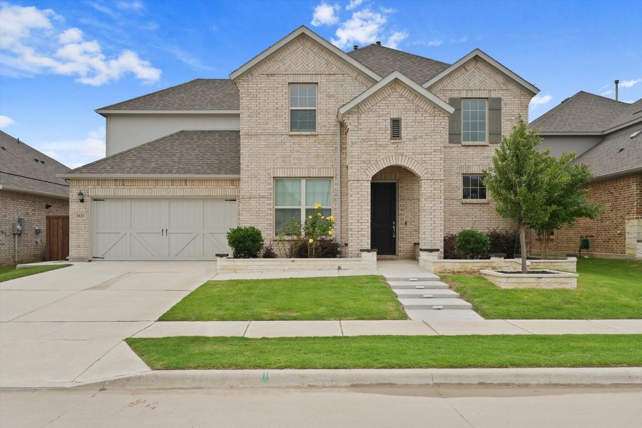 3533 Hyacinth Way - Photo 2 of 38