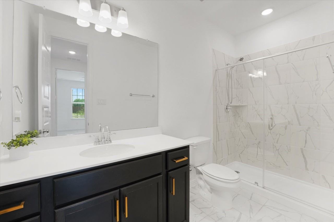 3533 Hyacinth Way - Photo 7 of 38