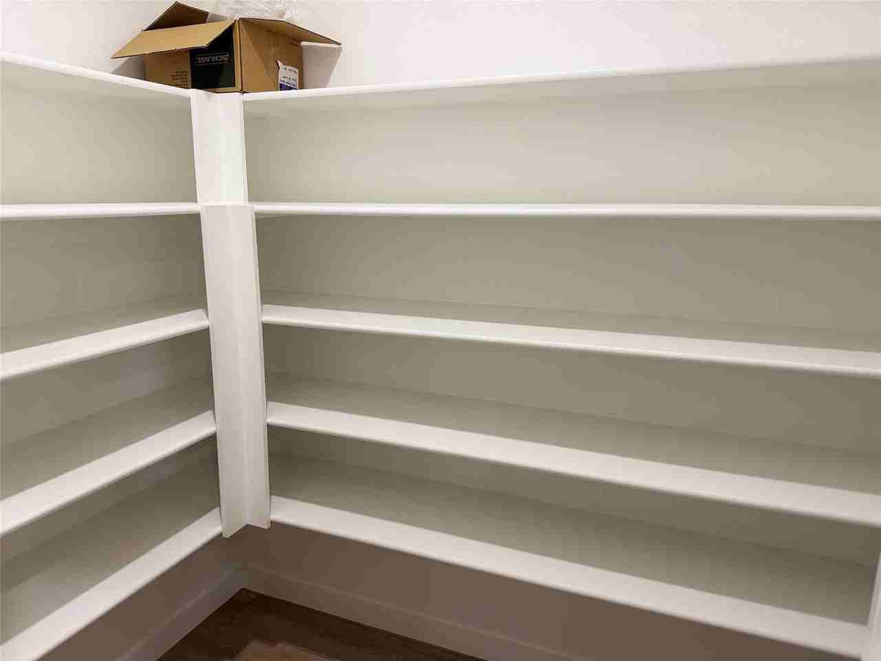 986 Olive Dr - Photo 5 of 20