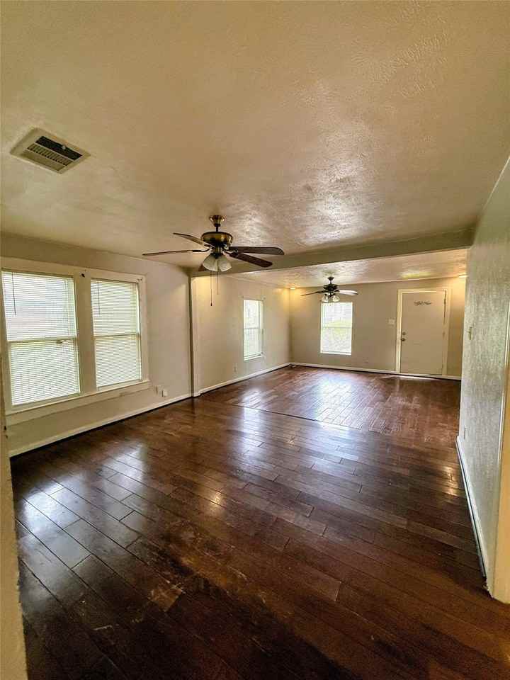 1007 W Clarendon Dr - Photo 5 of 14
