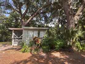 5811 Grey St - Photo 1 of 1