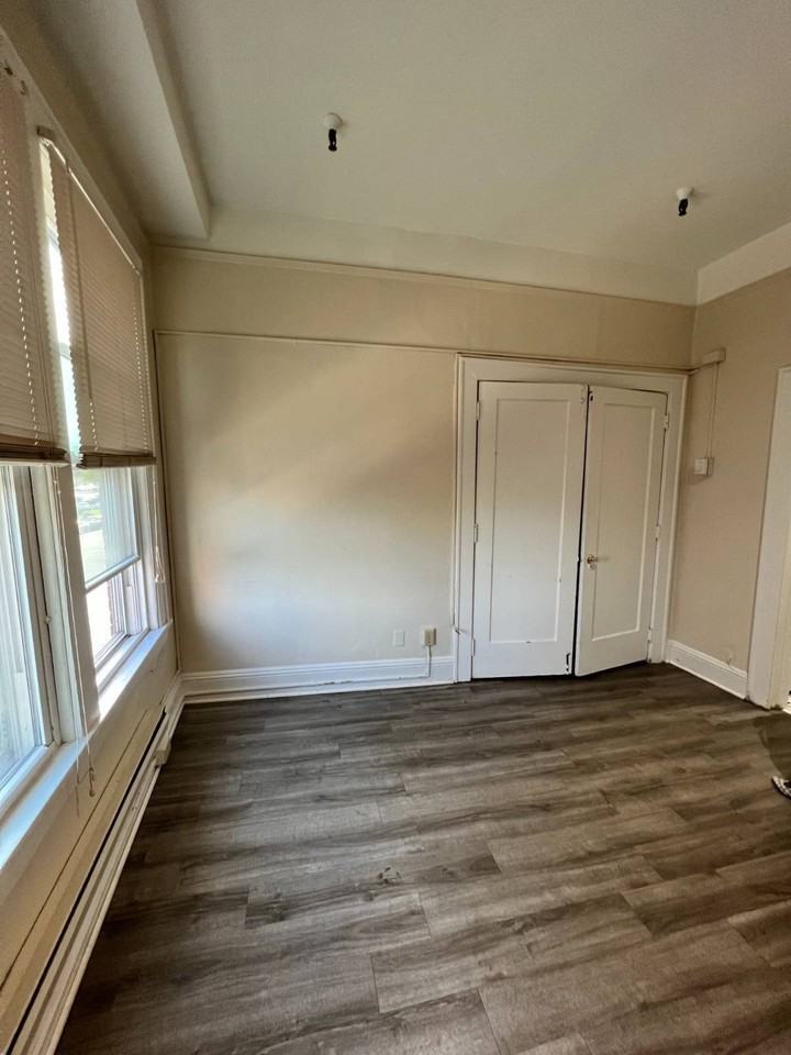 132 Jay St #5 - Photo 5 of 5