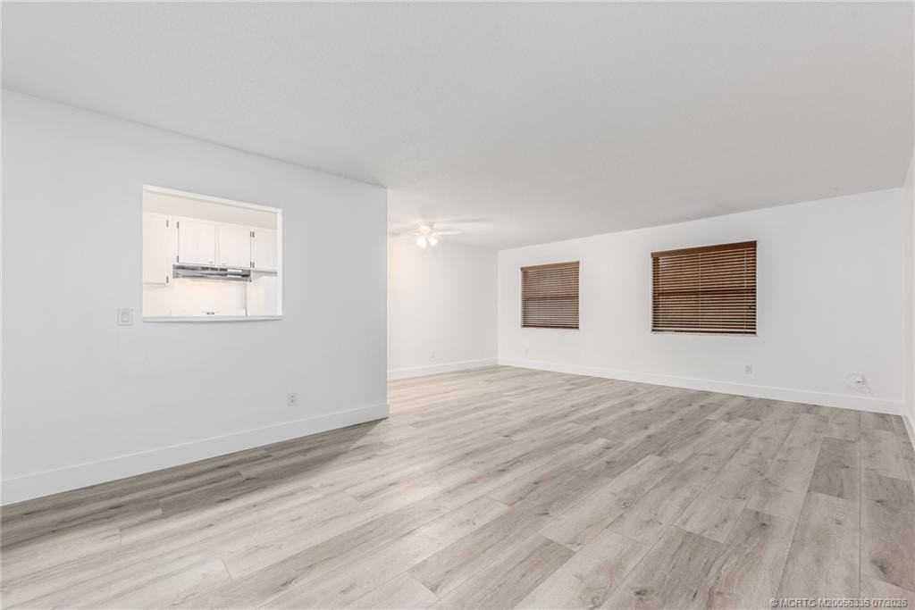 660 Sw Bryant Ave #10 - Photo 3 of 21
