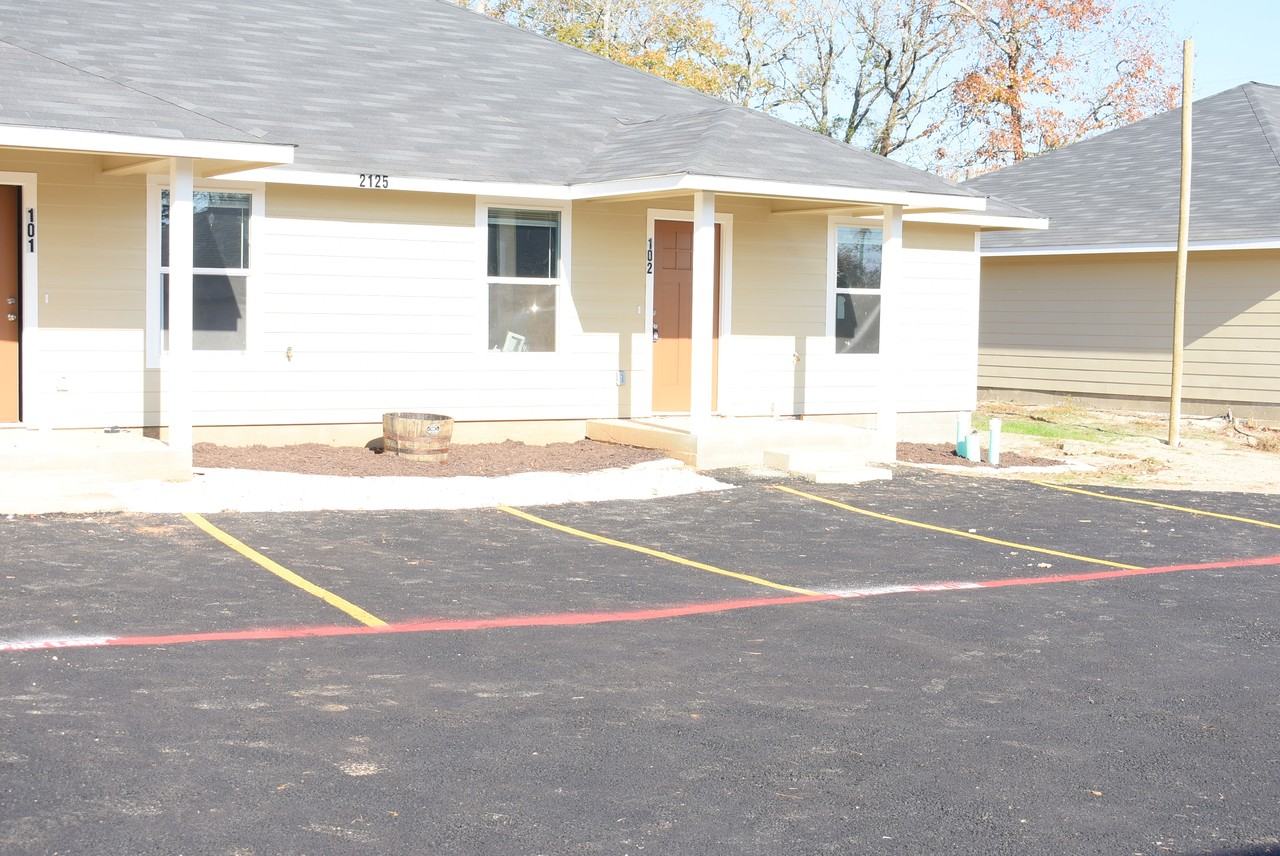 2125 Gasaway Rd #102