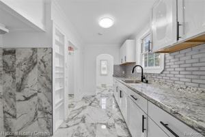 featured image of 13527 Winthrop St