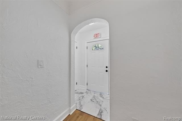 13527 Winthrop St - Photo 3 of 47