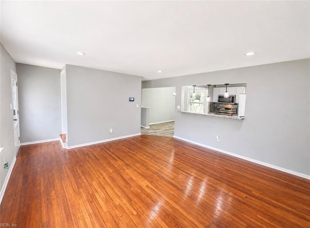 519 Beech Dr - Photo 6 of 38
