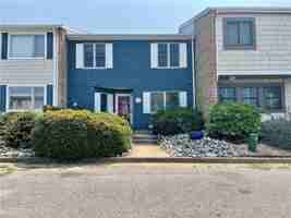 featured image of 2402 Whaler Ct