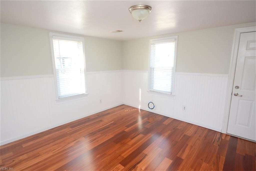 406 High Point Ave - Photo 4 of 48