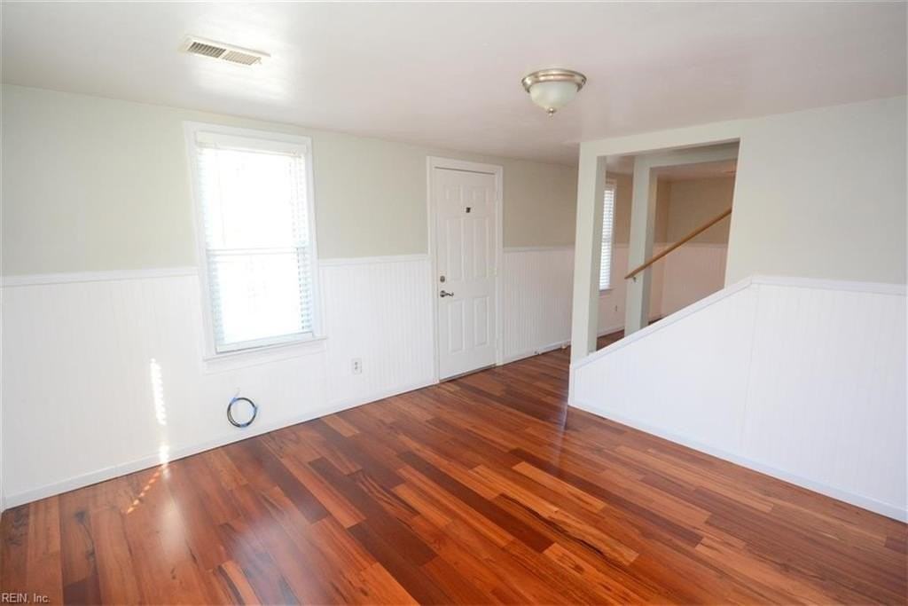 406 High Point Ave - Photo 5 of 48