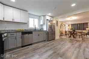 1114 Hoover Ave - Photo 3 of 12