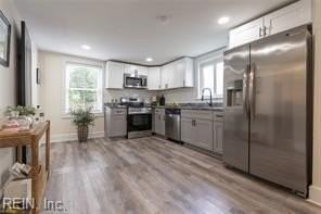 1114 Hoover Ave - Photo 4 of 12