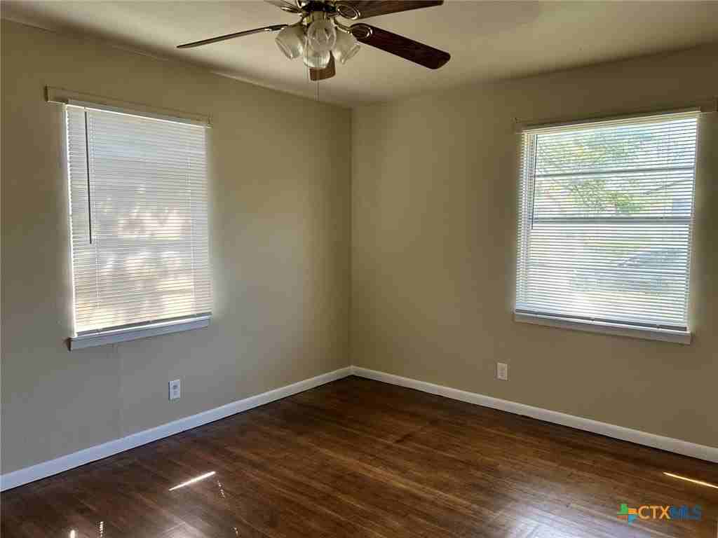 1317 Zephyr Rd - Photo 6 of 9