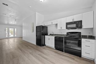 2262 Magnolia Cir - Photo 1 of 1