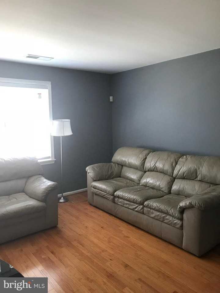 2107 Fort Davis St Se #202 - Photo 6 of 14