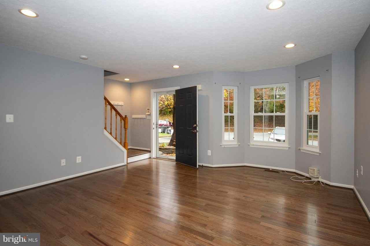 9432 Loch Leven Ct - Photo 2 of 24